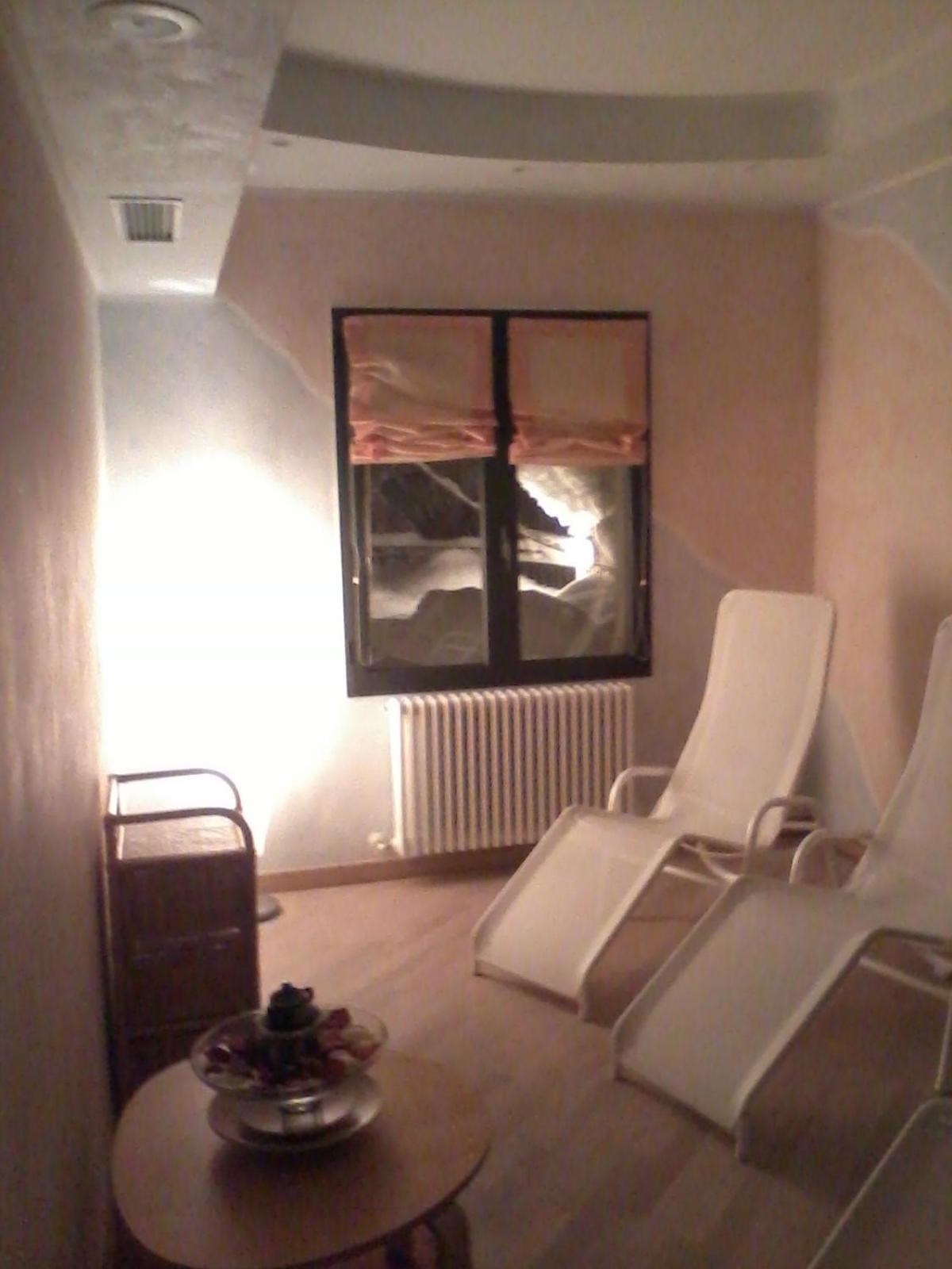 Hotel Miravalle 2000 Lizzano In Belvedere Bagian luar foto